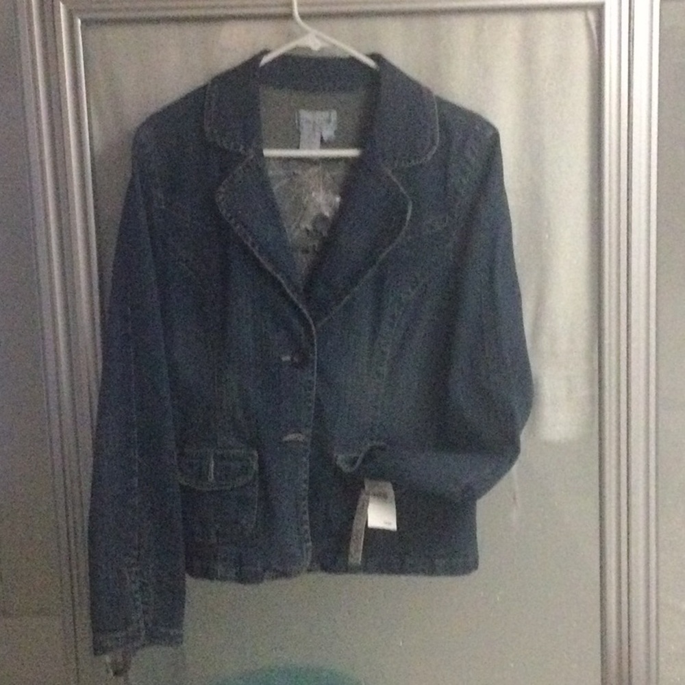Woman’s Dark Blue Denim Jacket